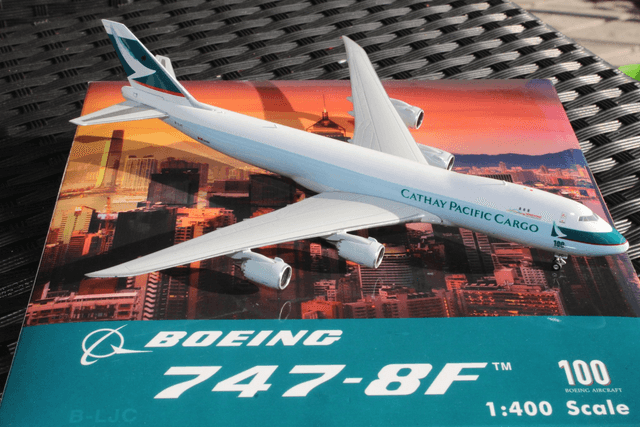 Cathay Pacific Cargo B747-8F CX's 100th Boeing (B-LJC), 1:400, Phoenix, Rare