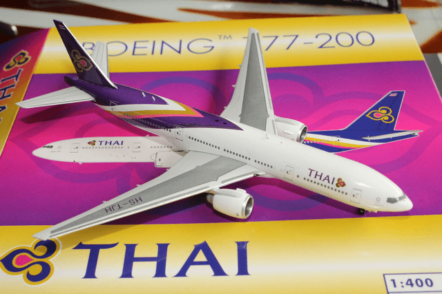 Thai B777-200 (HS-TJH), 1:400