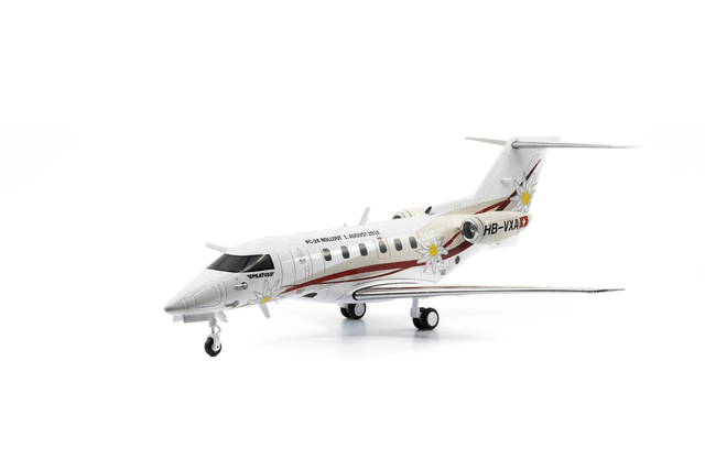 PC-24 Rollout (HB-VXA), 1:72