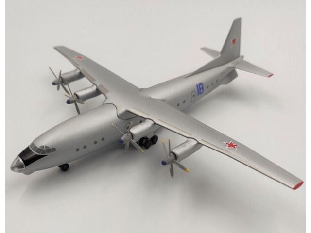 Russian Air Force Antonov AN-10 (18), 1:200, lim. Ed. 50, very rare!