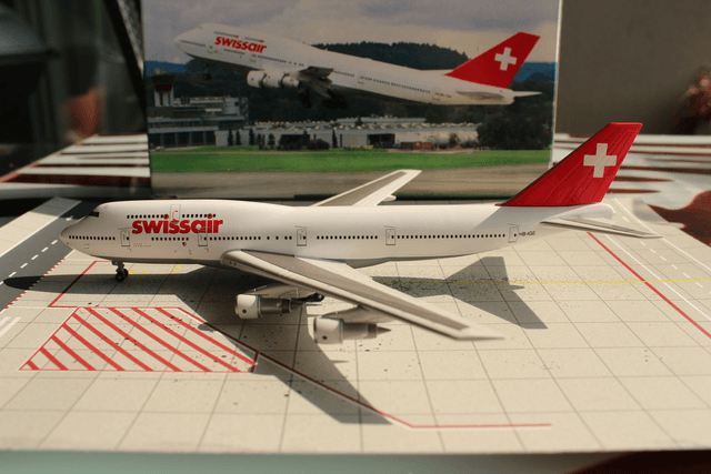 Swissair B747-300 (HB-IGE), 1:400