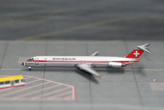 Swissair DC-9-51 (HB-ISP), 1:400 Aeroclassics
