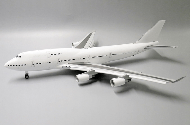BLANK B747-400 (GE ENGINE) FLAP DOWN, 1:200
