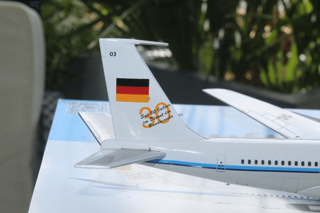 Luftwaffe B707-307C (1003), Inflight200