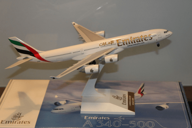 Emirates A340-500 (A6-ERA), 1:200