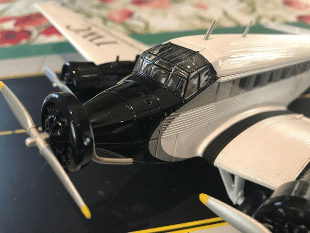 Junkers Ju-52/3m JU-AIR (HB-HOS) "IWC Livery", 1:72 Corgi