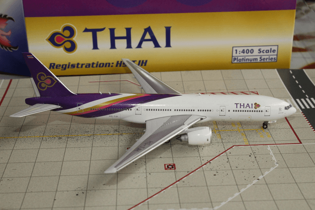 Thai B777-200 (HS-TJH), 1:400