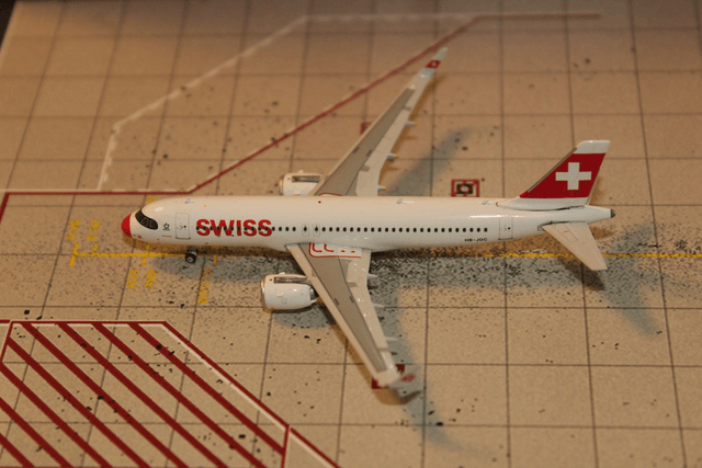 Swiss A320Neo (HB-JDC) "AirDeer", 1:400, Phoenix