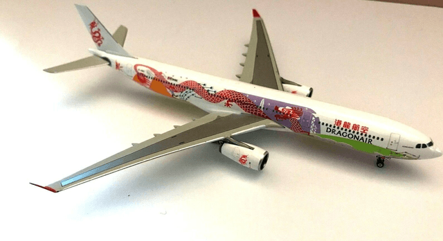 Dragonair A330-300 (B-HWG) "20th anniv.", 1:400, Phoenix