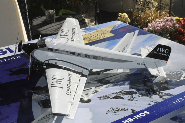 Junkers Ju-52/3m JU-AIR (HB-HOS) "IWC Livery", 1:72 Corgi
