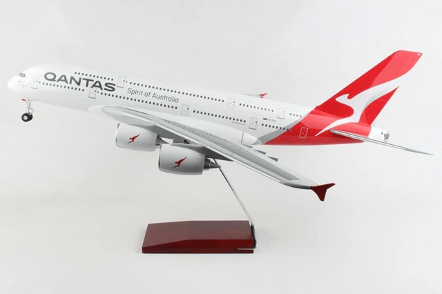 Qantas Airbus A380-800 (VH-OQF), 1:100 Skymarks