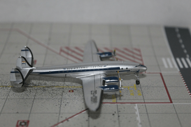South African Airways L-749 (ZS-DBR), 1:400