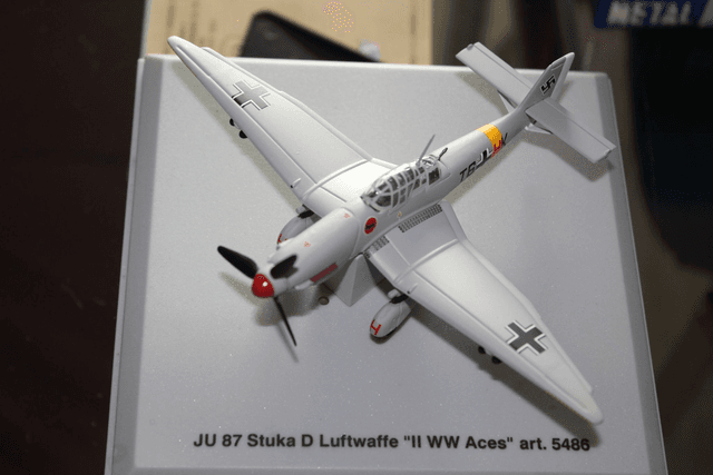 JU 87 Stuka D Luftwaffe &quot;II WW Aces&quot;, 1:100