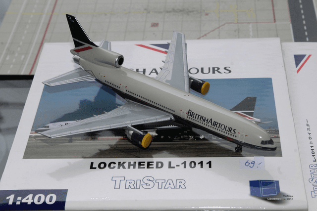 British Airtours L-1011 Landor Colors (G-BEAK), 1:400 BlueBox