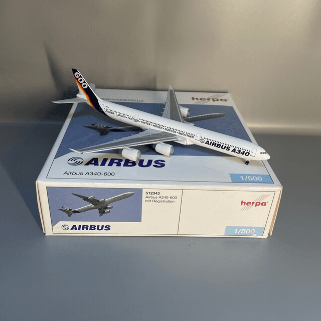 Airbus Industries Airbus A340-600 (F-WWCA), 1:500 Herpa