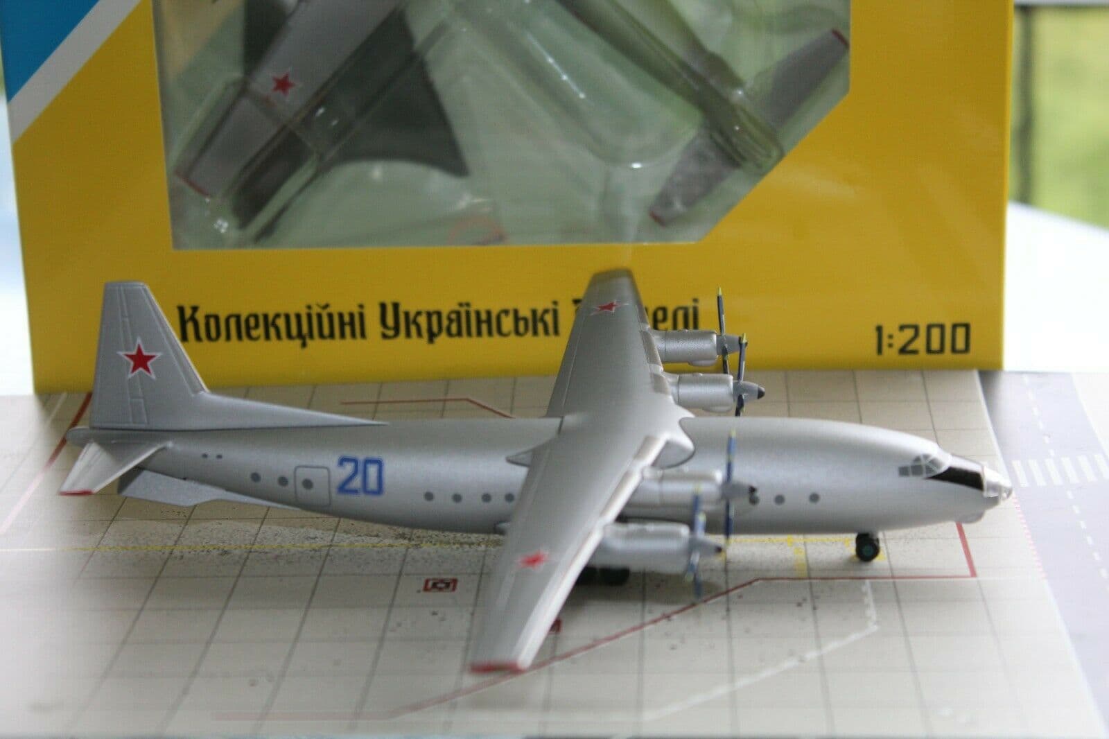 Russian Air Force Antonov AN-10 (20), 1:200, lim. Ed. 50, very rare!