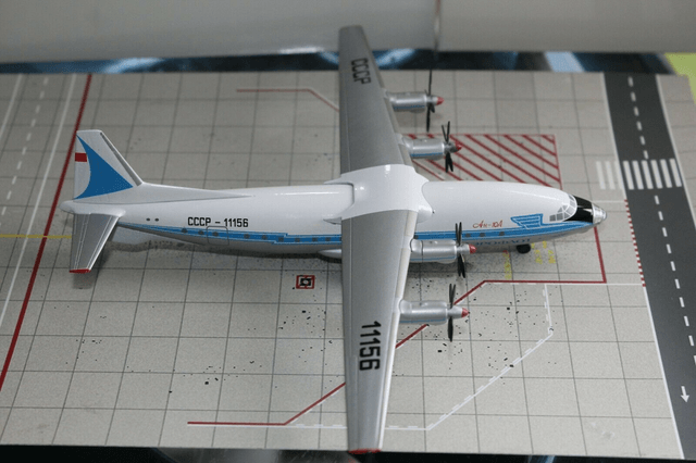 Aeroflot Antonov An-10 (CCCP-11156) , 1:200, lim. Ed. 50, very rare!